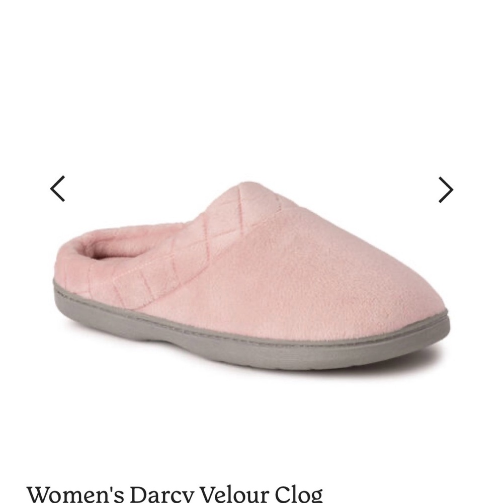 Dearfoams Blush Quilted Slippers - Picture 10 of 10